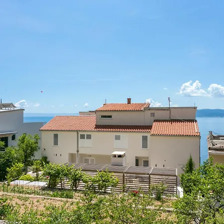 By The Sea Brela, Makarska - 18356 Brela