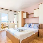 By The Sea - Makarska - 18356 公寓