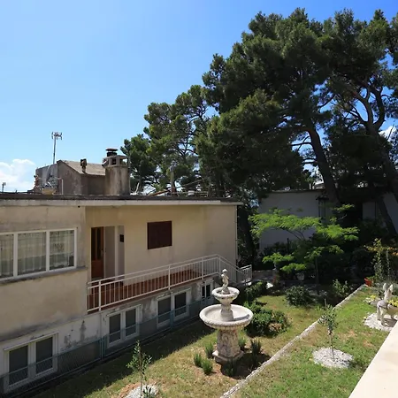 By The Sea Brela, Makarska - 18356 Apartman