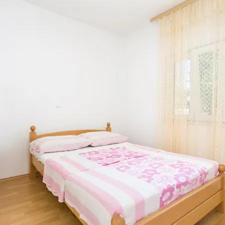 By The Sea - Makarska - 18356 Brela